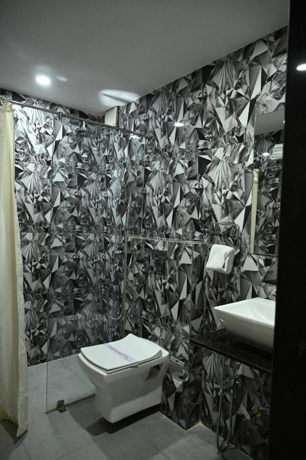 Hotel Trax International Jamshedpur Bagian luar foto