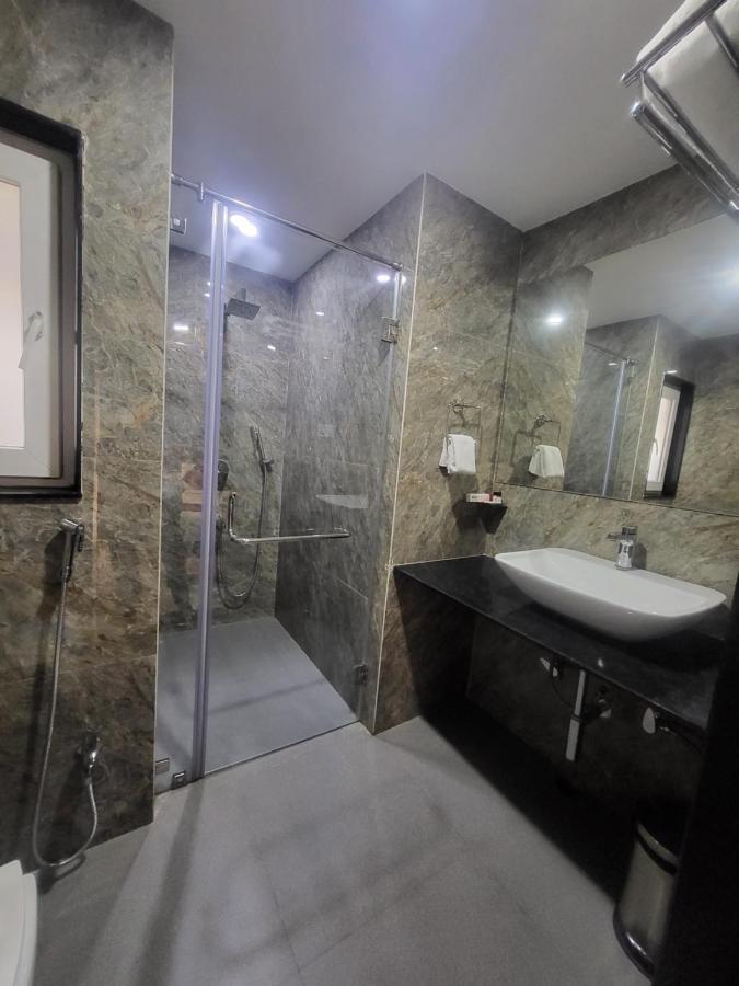 Hotel Trax International Jamshedpur Bagian luar foto