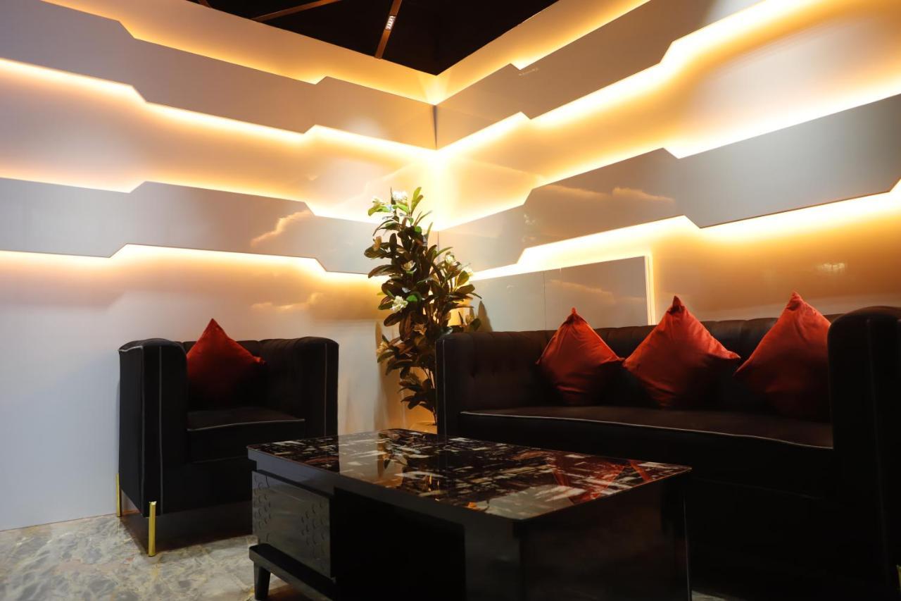 Hotel Trax International Jamshedpur Bagian luar foto