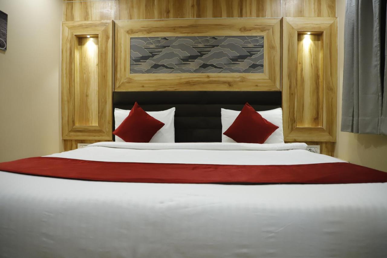 Hotel Trax International Jamshedpur Bagian luar foto