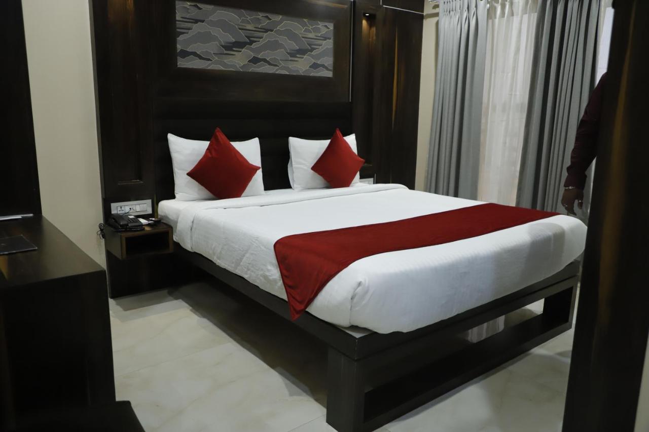 Hotel Trax International Jamshedpur Bagian luar foto